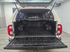 Toyota Hilux 2.8GD-6 Xtra cab 4x4 Legend manual - Image 13