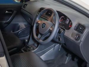 Volkswagen Polo Vivo hatch 1.4 - Image 21