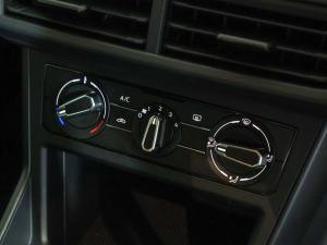 Volkswagen Polo hatch 1.0TSI - Image 8