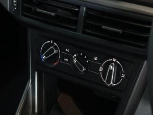 Volkswagen Polo hatch 1.0TSI - Image 17