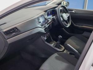 Volkswagen Polo hatch 1.0TSI - Image 21