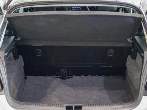 Volkswagen Polo Vivo hatch 1.4 Comfortline - Image 24