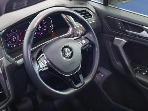 Volkswagen Tiguan 2.0TDI 4Motion Highline - Image 22