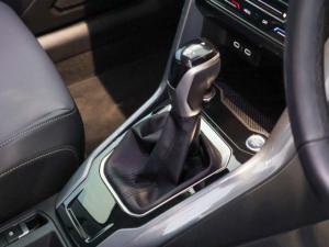 Volkswagen T-Roc 1.4TSI Design - Image 15