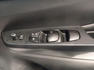 Nissan Navara 2.5DDTi double cab Pro-4X 4x4 - Image 16