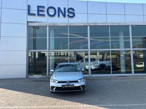 Volkswagen Polo hatch 1.0TSI Life manual - Image 2