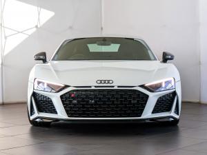 Audi R8 coupe V10 performance quattro - Image 5