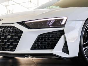 Audi R8 coupe V10 performance quattro - Image 7