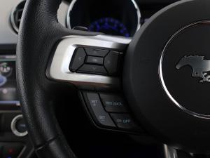 Ford Mustang 5.0 GT fastback auto - Image 20