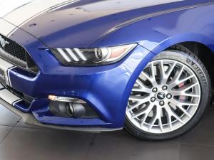 Ford Mustang 5.0 GT fastback auto - Image 2