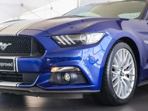 Ford Mustang 5.0 GT fastback auto - Image 8
