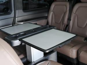 Mercedes-Benz V-Class V300d Avantgarde AMG Line - Image 21