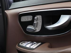 Mercedes-Benz V-Class V300d Avantgarde AMG Line - Image 22