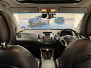 Hyundai ix35 2.0CRDi Elite - Image 12