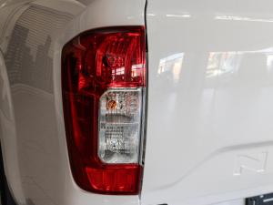 Nissan Navara 2.5DDTi double cab XE - Image 11