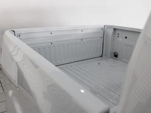 Nissan Navara 2.5DDTi double cab XE - Image 17