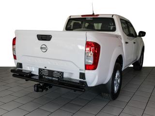 Nissan Navara 2.5DDTi double cab XE
