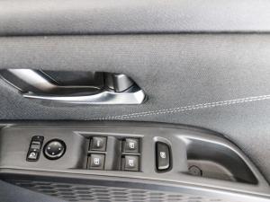 Nissan Magnite 1.0 Visia auto - Image 19