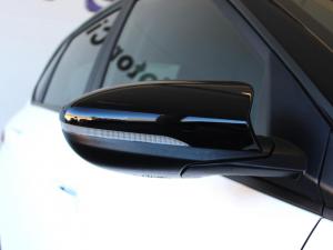 Hyundai i20 1.0T Fluid manual - Image 11