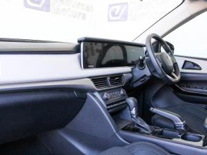 Mahindra XUV700 2.0T AX5 - Image 16