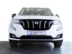 Mahindra XUV700 2.0T AX5 - Image 2