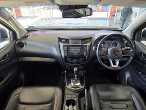 Nissan Navara 2.5DDTI PRO-4X 4X4 automatic D/C - Image 7