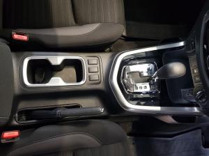 Nissan Navara 2.5DDTi double cab LE 4x4 - Image 17