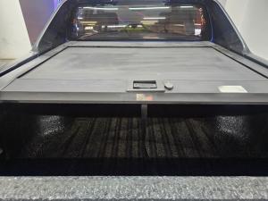 Isuzu D-Max 3.0TD double cab V-Cross - Image 5