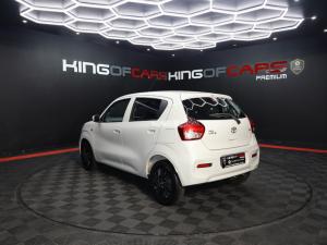 Toyota Vitz 1.0 XR manual - Image 3