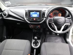 Toyota Vitz 1.0 XR manual - Image 7