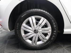 Volkswagen Polo Vivo hatch 1.4 Trendline - Image 7