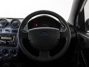 Ford Figo 1.4 Ambiente - Image 14