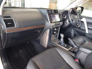 Toyota Land Cruiser Prado 2.8GD VX-L - Image 8