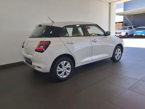 Suzuki Swift 1.2 GL+ manual - Image 8