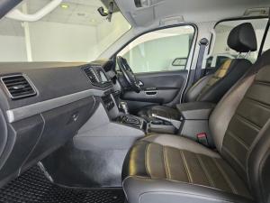 Volkswagen Amarok 2.0BiTDI double cab Highline auto - Image 16