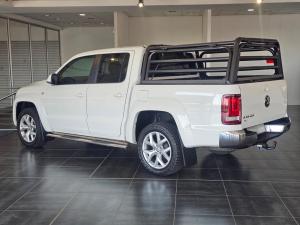 Volkswagen Amarok 2.0BiTDI double cab Highline auto - Image 4