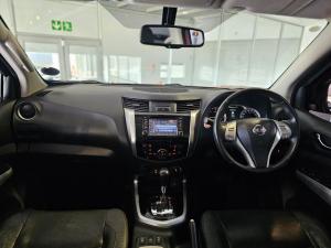 Nissan Navara 2.3D double cab 4x4 LE auto - Image 8