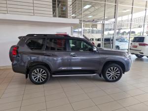 Toyota Land Cruiser Prado 2.8GD VX - Image 5