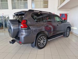 Toyota Land Cruiser Prado 2.8GD VX - Image 4