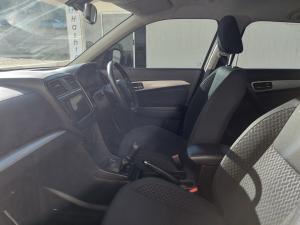 Suzuki Vitara Brezza 1.5 GLX - Image 7