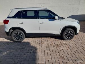 Suzuki Vitara Brezza 1.5 GLX - Image 3