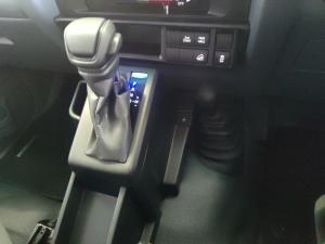 Toyota Land Cruiser 79 2.8GD-6 double cab - Image 13