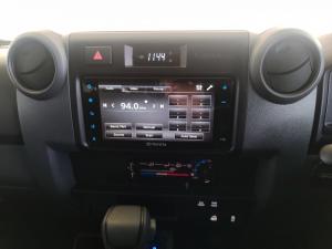 Toyota Land Cruiser 79 2.8GD-6 double cab - Image 14