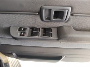 Toyota Land Cruiser 79 2.8GD-6 double cab - Image 22