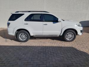 Toyota Fortuner 3.0D-4D 4x4 Ltd edition - Image 3