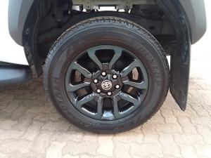 Toyota Hilux 2.8GD-6 double cab 4x4 Legend auto - Image 15