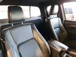 Toyota Hilux 2.8GD-6 Xtra cab 4x4 Legend manual - Image 12