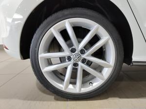 Volkswagen Polo Vivo hatch 1.0TSI GT - Image 22