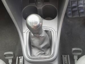 Volkswagen Polo Vivo hatch 1.4 Trendline - Image 11