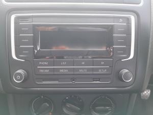 Volkswagen Polo Vivo hatch 1.4 Trendline - Image 12